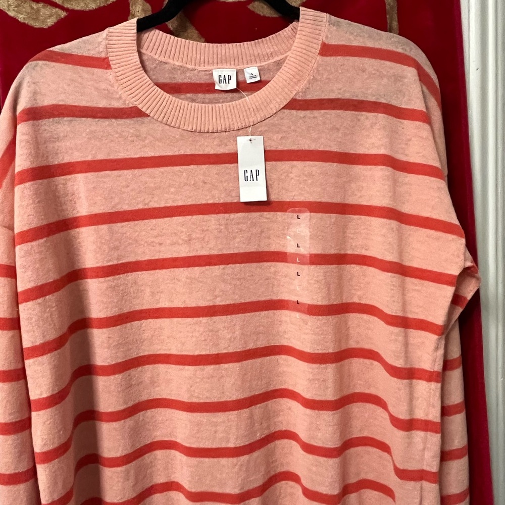 GAP Coral and Pink Striped Crewneck Sweater